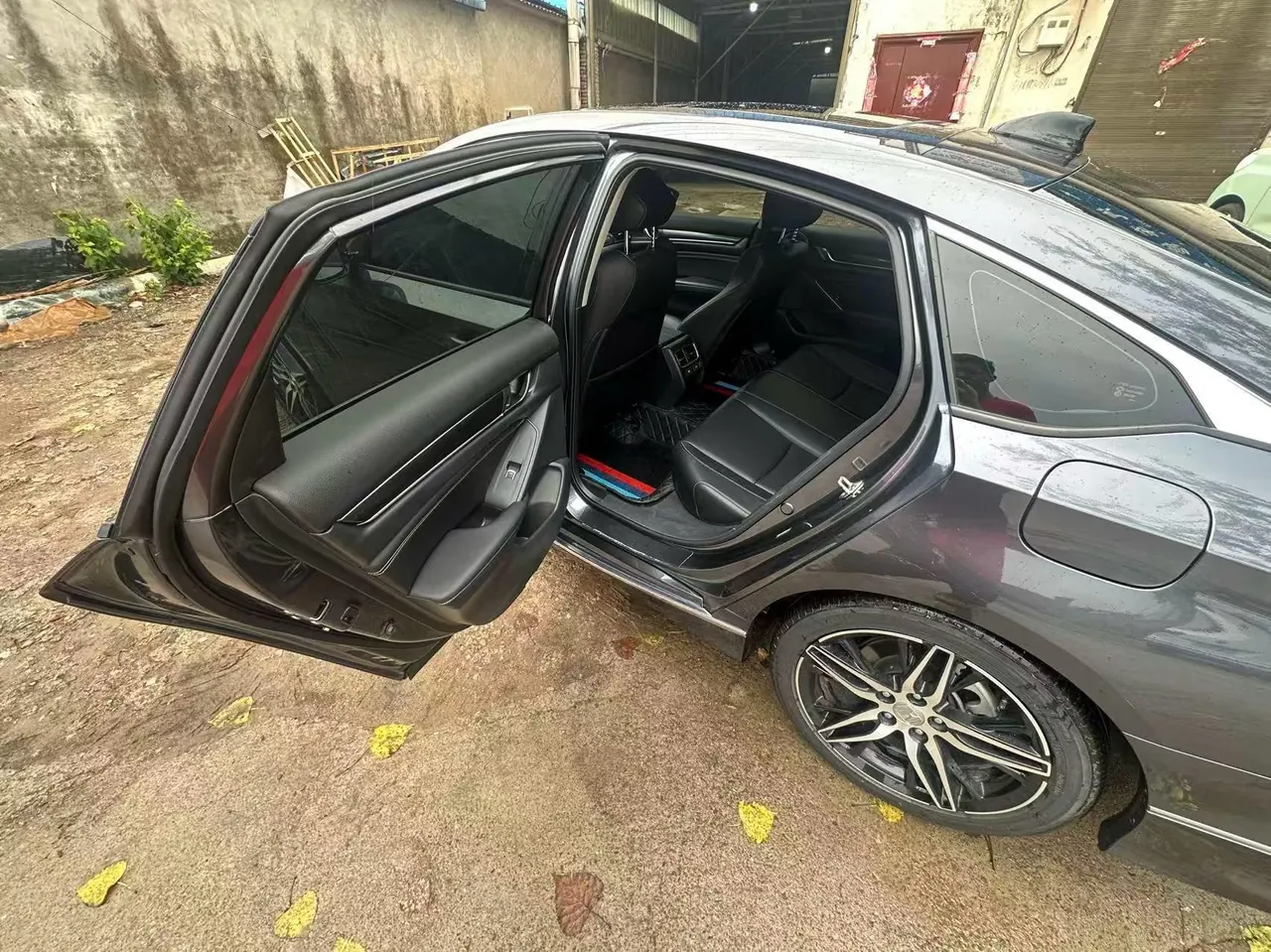 Honda 2022 10th Generation Accord 1.5T Stepless 260TURBO Magic Night Premium Edition Automatic Gear 5