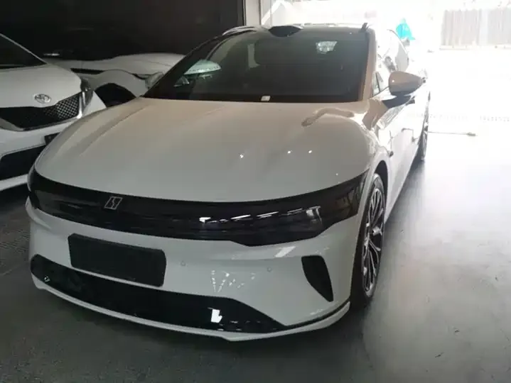 Zeekr 007GT 2025 four-wheel drive intelligent driving version 75kWh - View 1