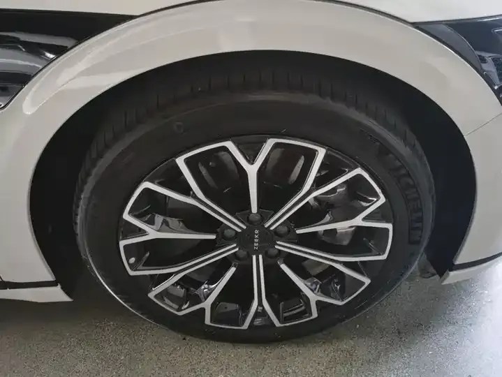 Zeekr 007GT 2025 four-wheel drive intelligent driving version 75kWh 6