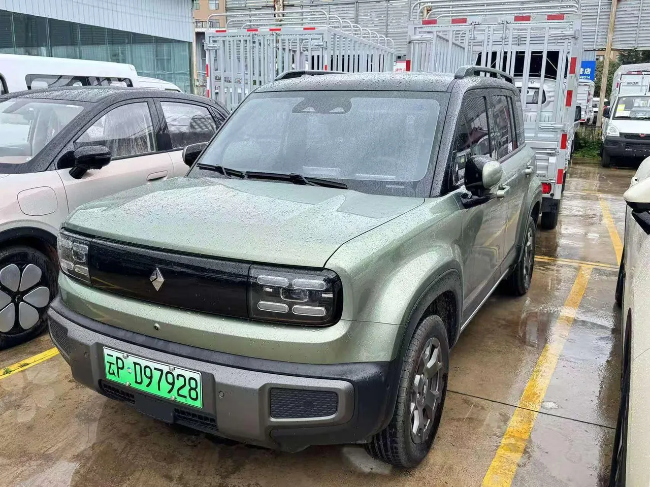 打开图片灯箱：BaoJun 2024 Yueyou Plus Smart Edition Automatic Gear