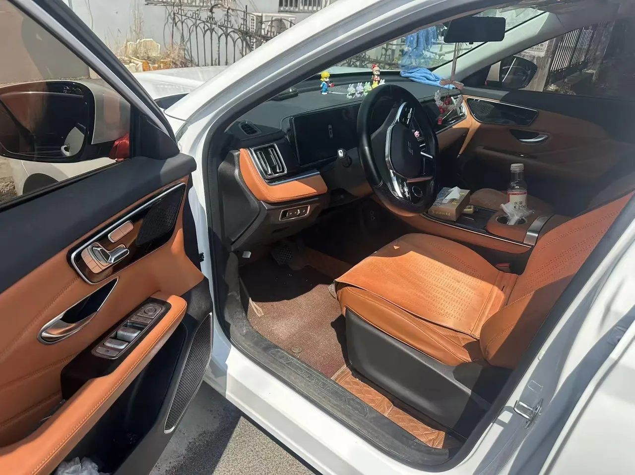 Jetour 2024 Shanhai L7 1.5T 120km MAX 7 automatic gear 4