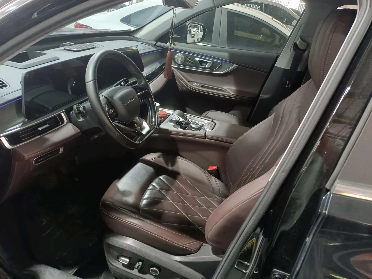 Chery 2022 Ruihu 8 PRO 1.6T 290T Two-Drive Vast Edition 5-seat Automatic Gear 4