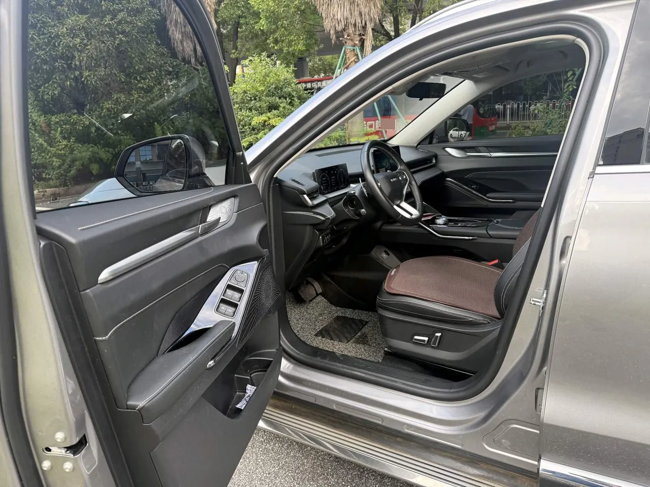 Haval 2024 H6 1.5T Two-Drive Classic Automatic Gear 4