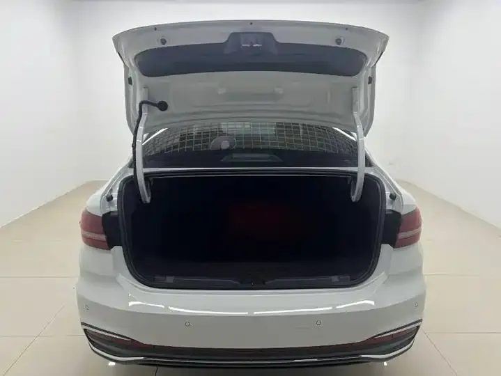 Langyi 2024 1.5L Automatic 5 Million Edition 8