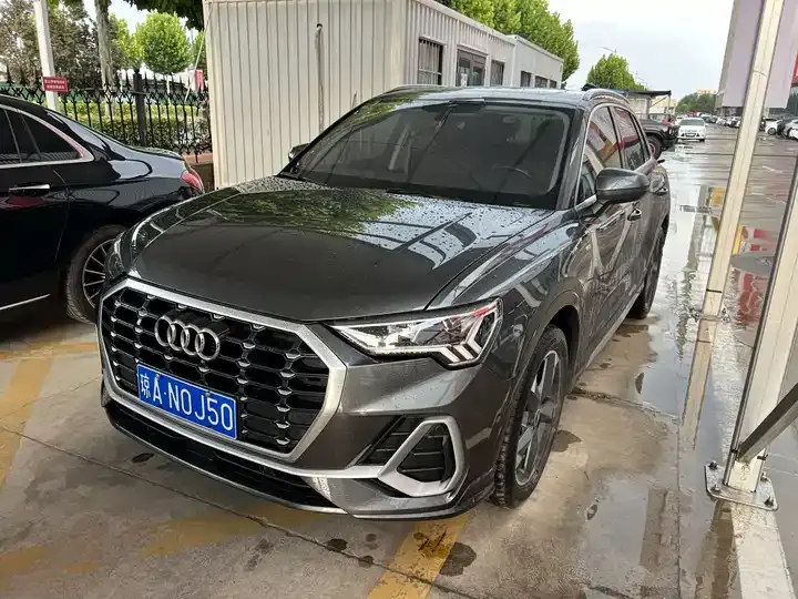 Audi Q3 2023 35 TFSI Fashion Dynamic (1.4T) - View 1