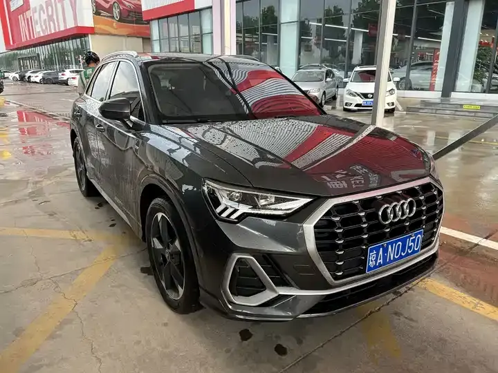 Audi Q3 2023 35 TFSI Fashion Dynamic (1.4T) 3