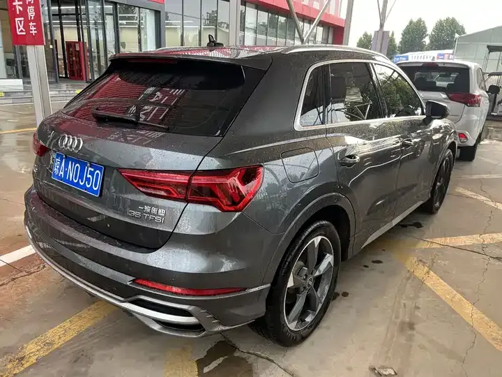 Audi Q3 2023 35 TFSI Fashion Dynamic (1.4T) 4