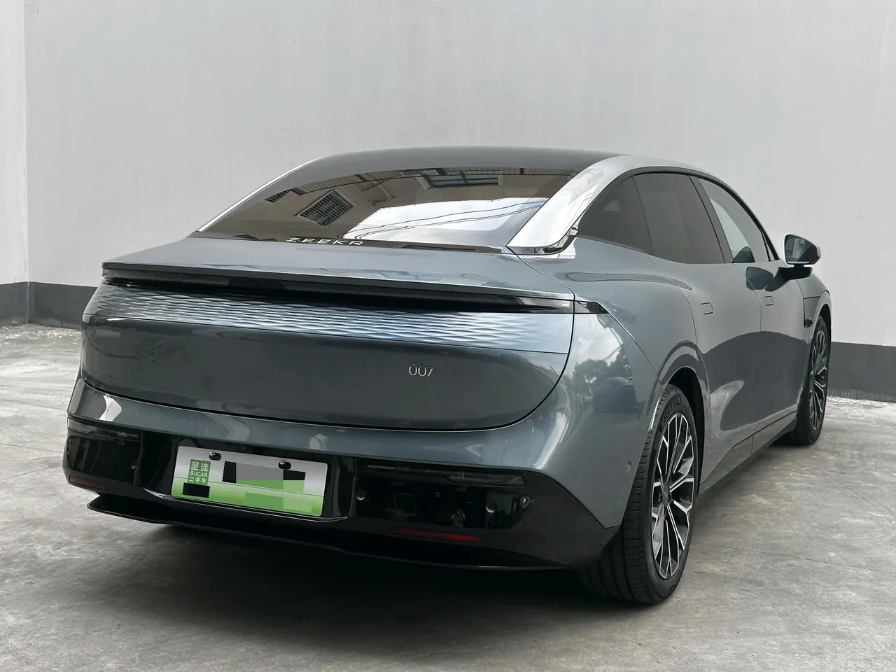 Zeekr 2025 Zeekr 007 Long Endurance Rear Drive Smart Driving Edition 100kWh Automatic Transmission 8