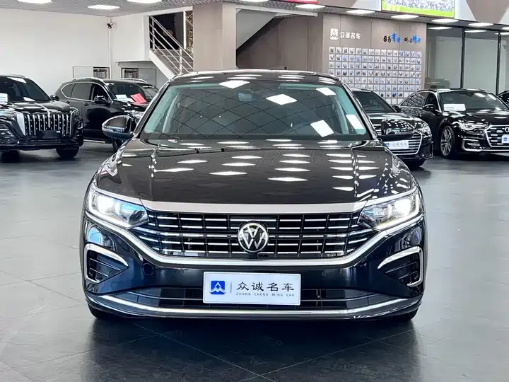 Passat 2022 330TSI Elite Edition 2