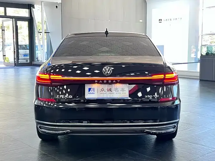 Passat 2022 330TSI Elite Edition 8