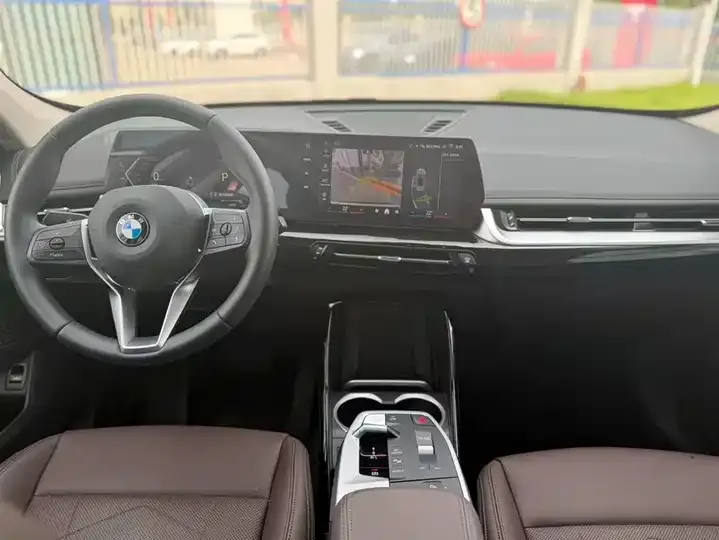 BMW X1 2025 sDrive25Li X Design Set 5