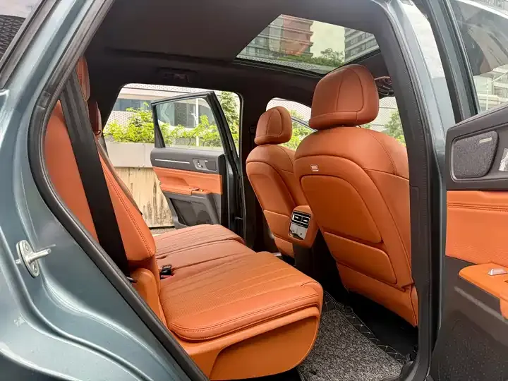 Jetour X70L 2026 2.0TD automatic flagship 7 seats 10