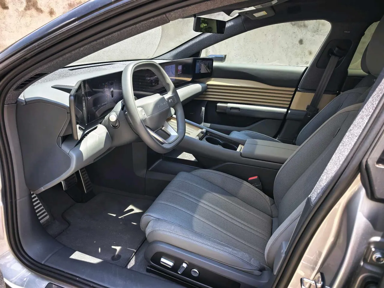 AUDI 2026 E5 Sportback Pioneer Plus Automatic 6