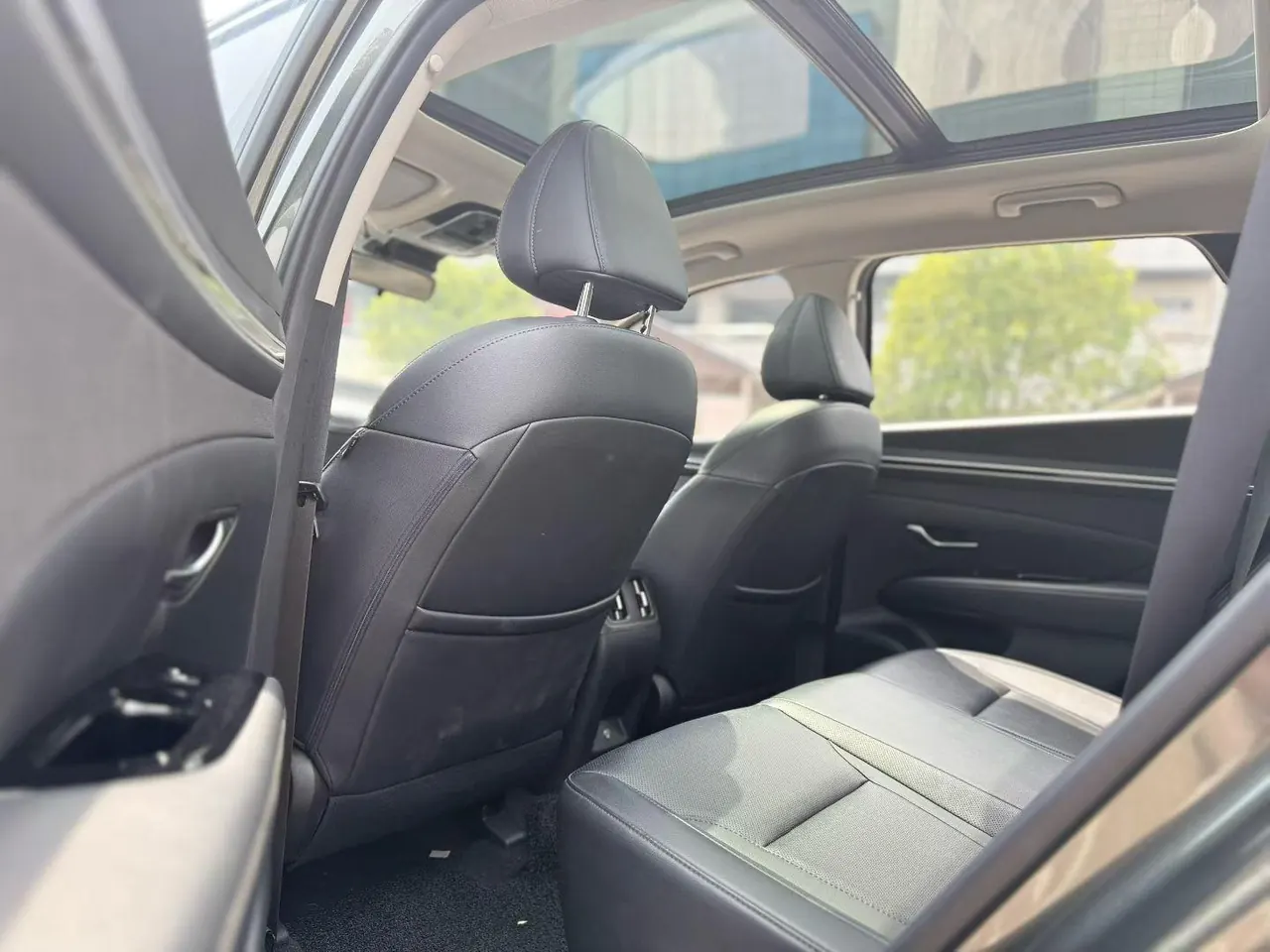 Hyundai 2021 Tousheng L 1.5T LUX Premium Edition Automatic Gear 8