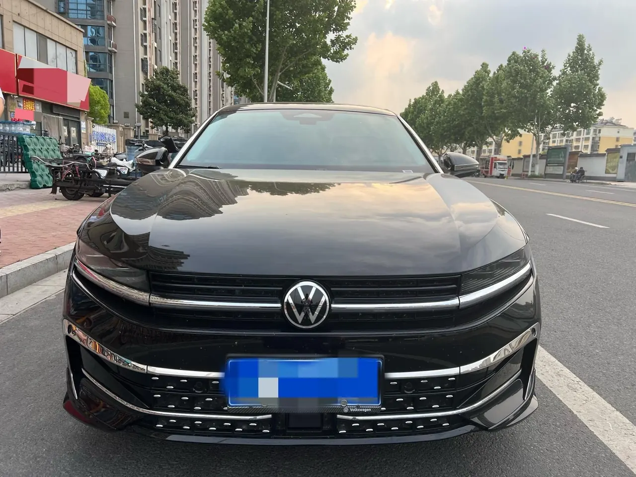Volkswagen 2024 Magotan 1.5TSI 300TSI Premium Edition Eye Bag Automatic Block 2
