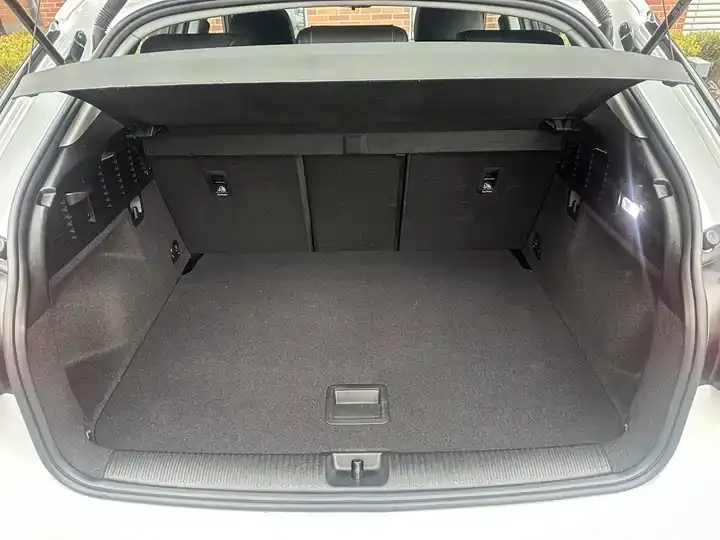 Audi Q2L 2023 35TFSI Fashion Elegant 10