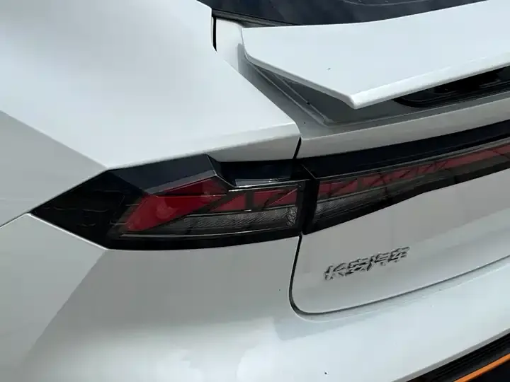 ChangAn UNI-V 2023 1.5T Premium 11