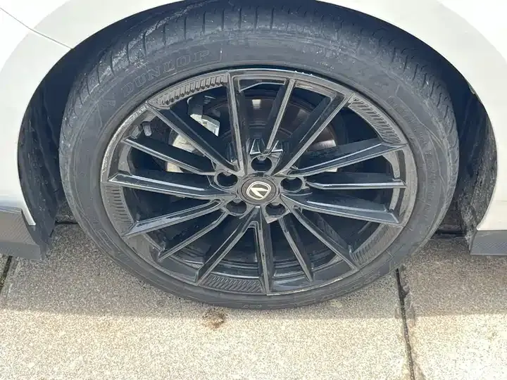 ChangAn UNI-V 2023 1.5T Premium 9
