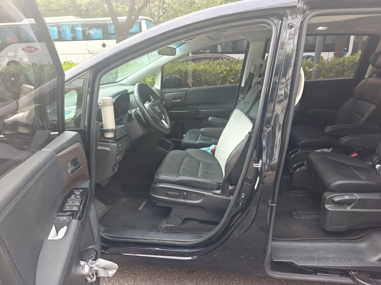 Honda 2022 Odyssey Hybrid 2.0 Stepless Sharp and Leading Edition Automatic Gear 3