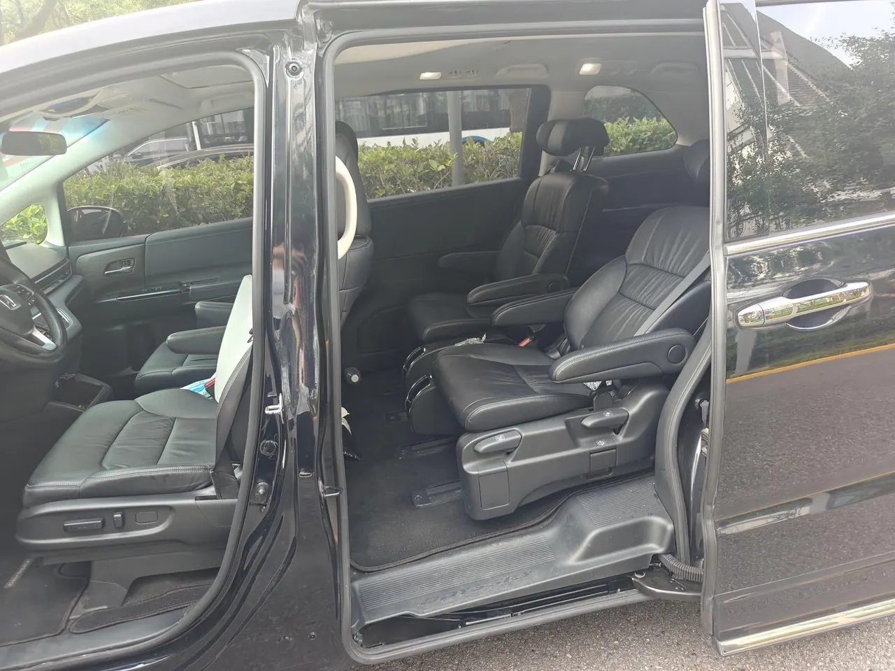 Honda 2022 Odyssey Hybrid 2.0 Stepless Sharp and Leading Edition Automatic Gear 4