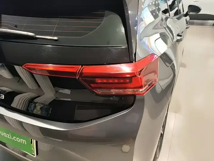 Volkswagen ID. 3 2023 Model Upgraded Pure Smart Edition 8