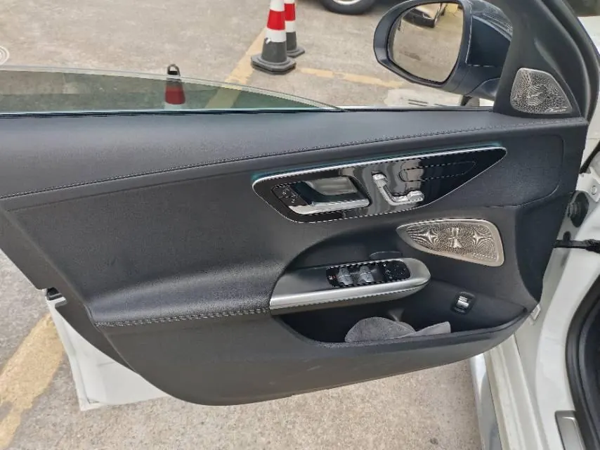 Mercedes Benz Class C 2024 C 260 L 48V 1.5T Sports Edition (Modified 3) Automatic Gear 7