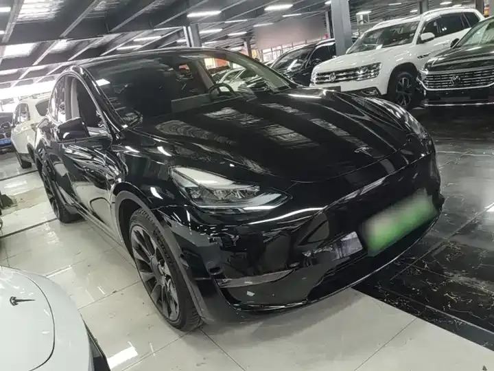 Model Y 2024 long-range all-wheel drive 4