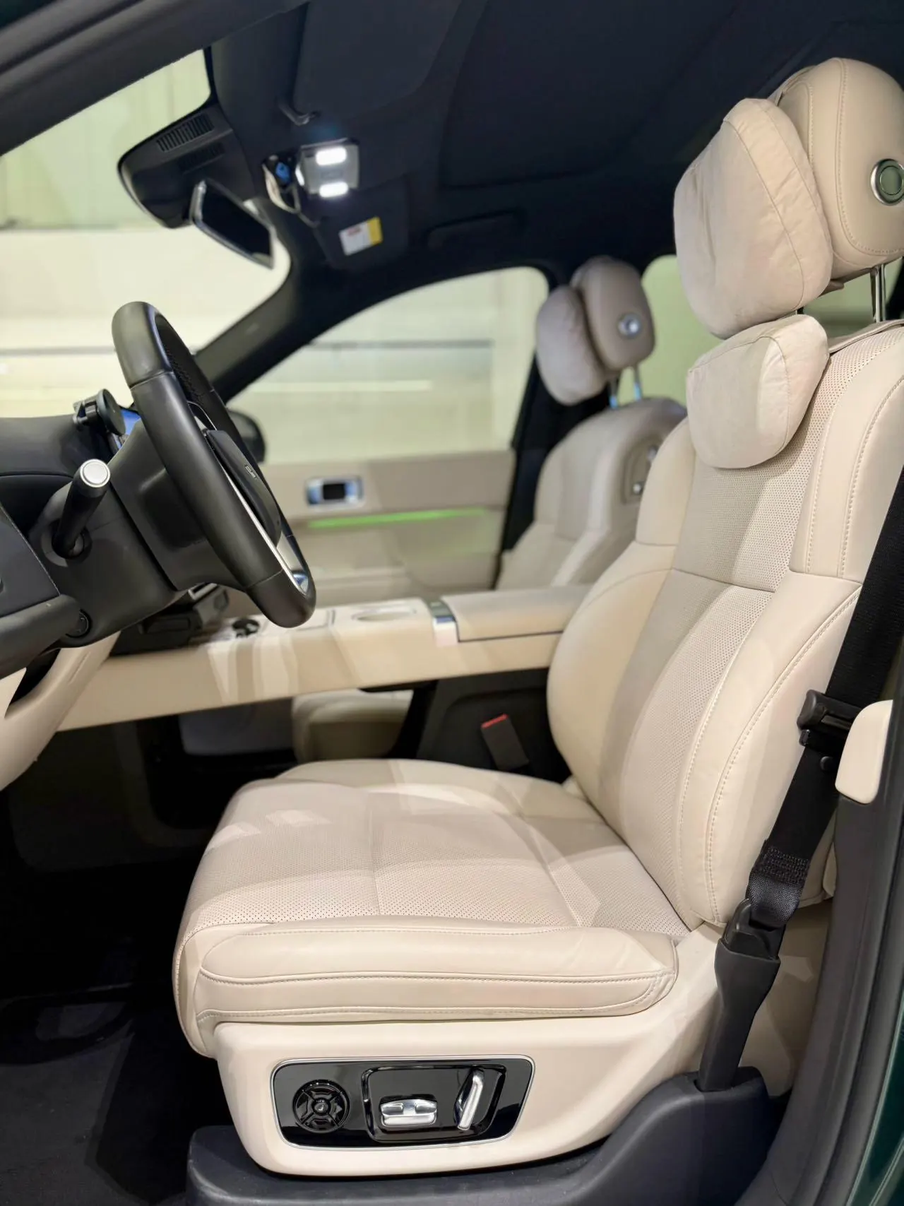Li 2022 L9 1.5T Max Edition Automatic Gear 10