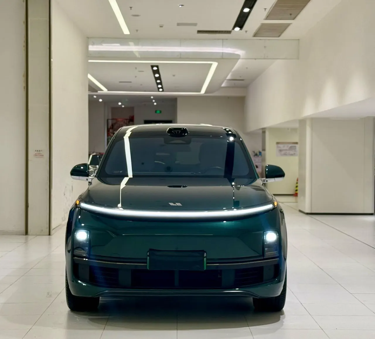 Li 2022 L9 1.5T Max Edition Automatic Gear 2