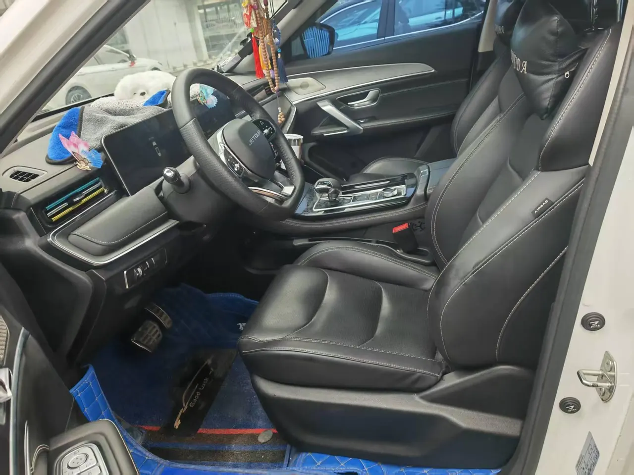 Jetour 2021 X70 PLUS 1.6T 7-seat automatic gear 2