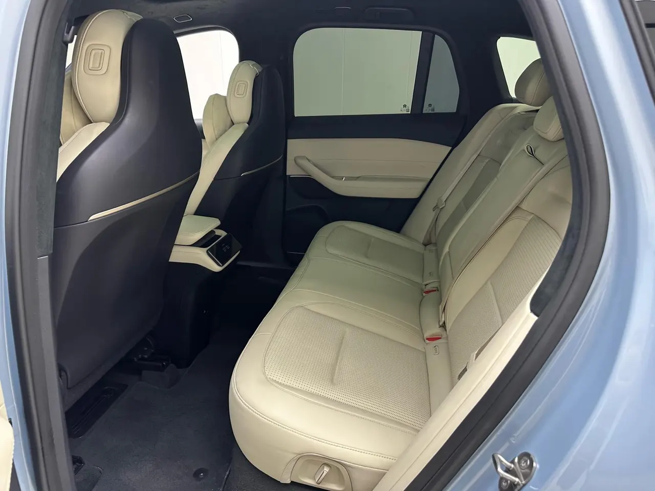 NIO 2025 ES6 75kWh automatic gear 5