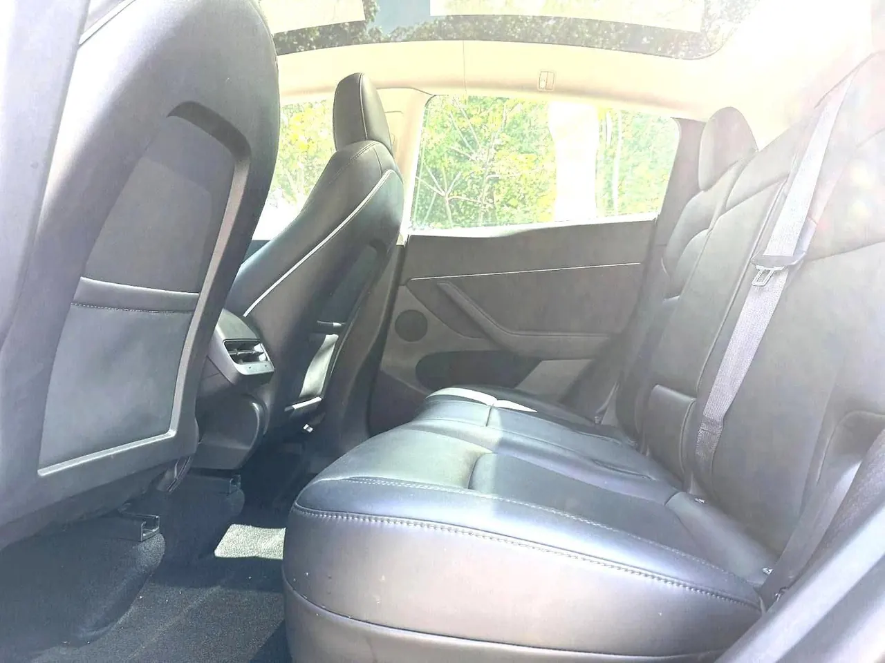 Tesla 2022 Model Y rear-wheel drive version (facelift) automatic gear 13