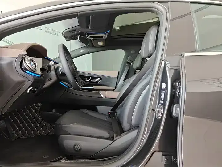 Mercedes Benz EQS 2023 450 Pioneer Edition 6
