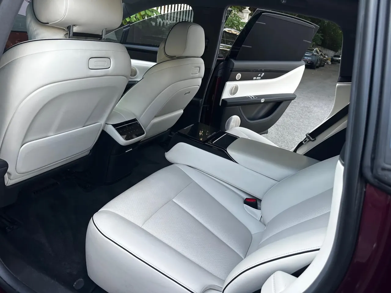 Luxeed 2024 S9 Ultra 4-wheel drive flagship automatic gear 5
