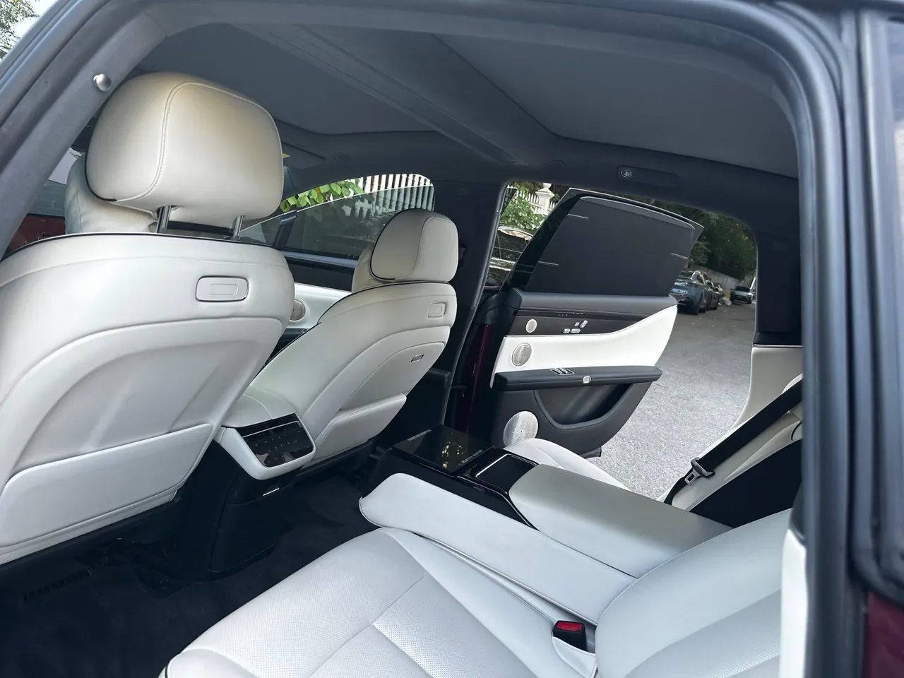 Luxeed 2024 S9 Ultra 4-wheel drive flagship automatic gear 6