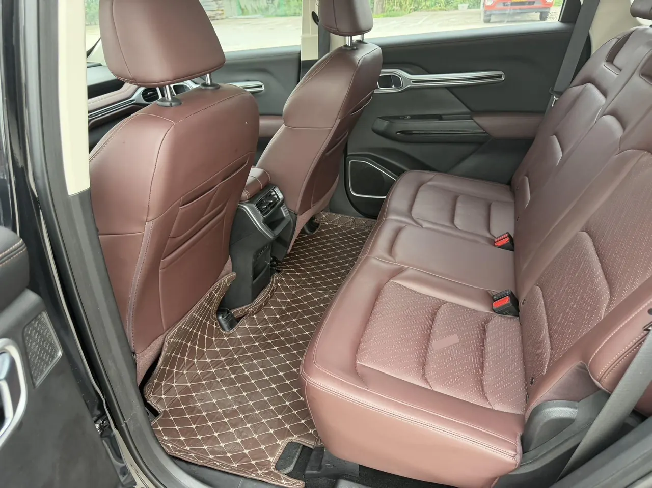 Geely 2022 Hao Yue 1.8TD Luxury 5-seat Automatic Transmission 4