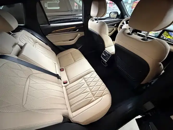 XingyueL (Monjaro) 2025 model, Eastern Radiance, 2.0TD automatic all-wheel-drive Moon-Gazing Edition 5