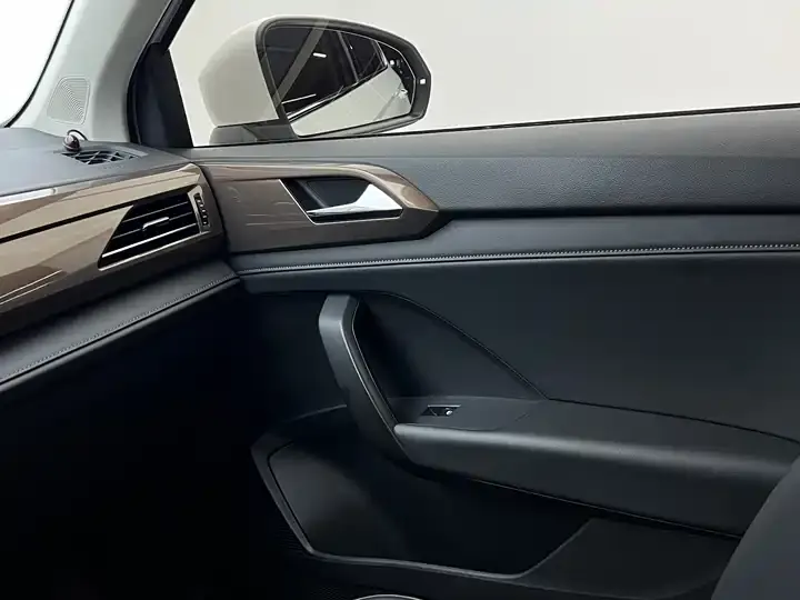 Tougu 2022 280TSI Two-Wheel-Drive Luxury Edition 11