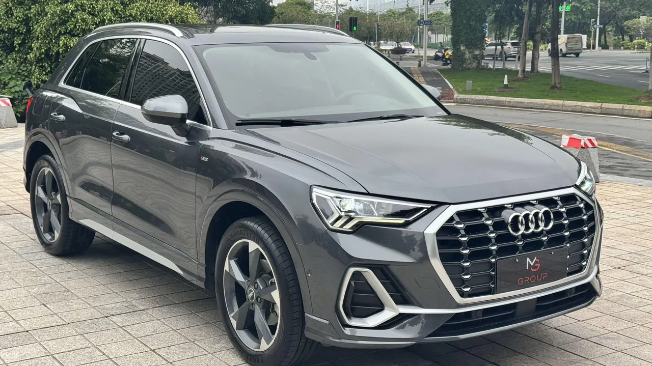 Audi 2022 Q3 1.4TFSI 35TFSI Fashion Dynamic Automatic 3
