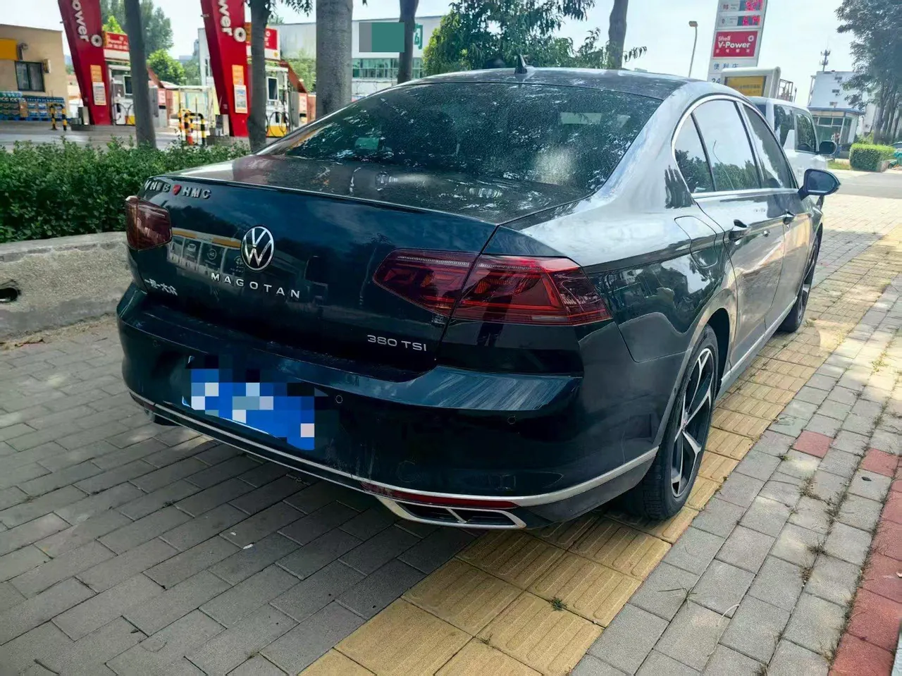 Volkswagen 2023 Magotan 2.0TSI 380TSI 2 million Commemorative Flagship Automatic Gear 7