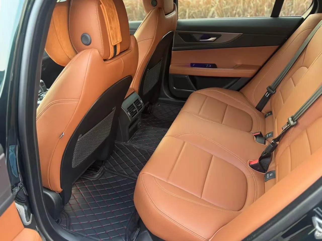 Jaguar 2023 XEL 2.0T 250PS R-DYNAMIC S Enterprising Sports Edition Automatic Gear 4
