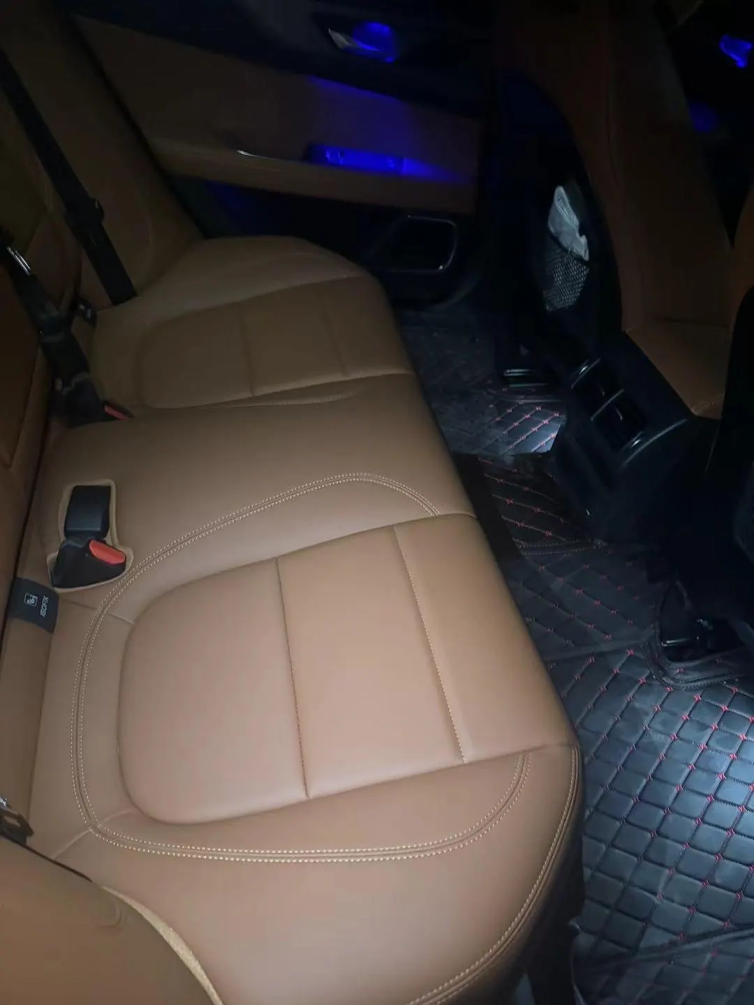 Jaguar 2023 XEL 2.0T 250PS R-DYNAMIC S Enterprising Sports Edition Automatic Gear 5