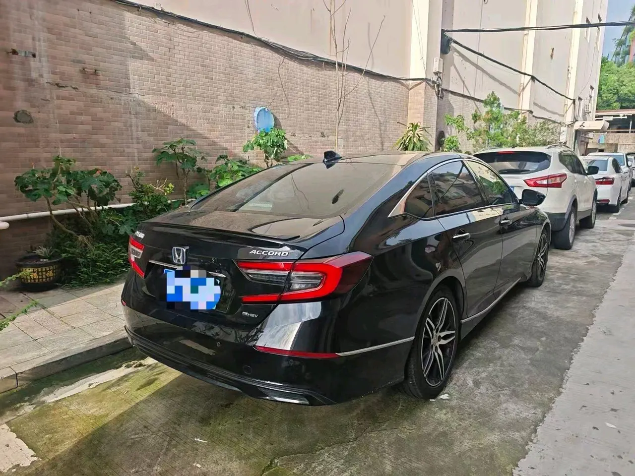Honda 2022 10th Generation Accord Hybrid 2.0 Stepless Magic Night Reed Edition Automatic Gear 2