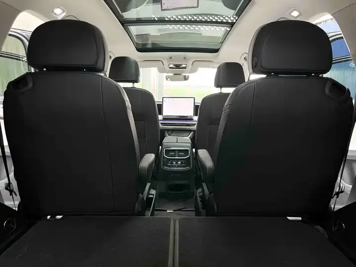 The 2026 450TSI four-wheel drive flagship 6 seats 12