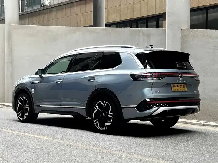 The 2026 450TSI four-wheel drive flagship 6 seats 6