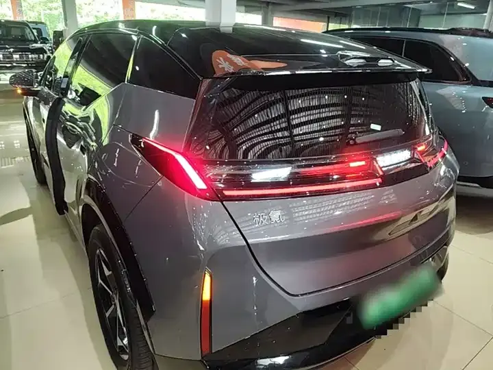Zeekr X 2024 four-seat rear drive version 5
