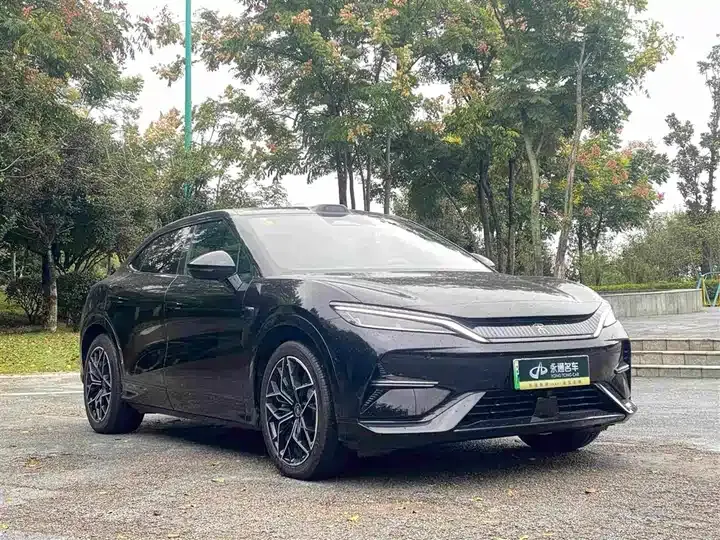 Song L EV 2025 intelligent driving version 602km laser Radar four-wheel drive 2