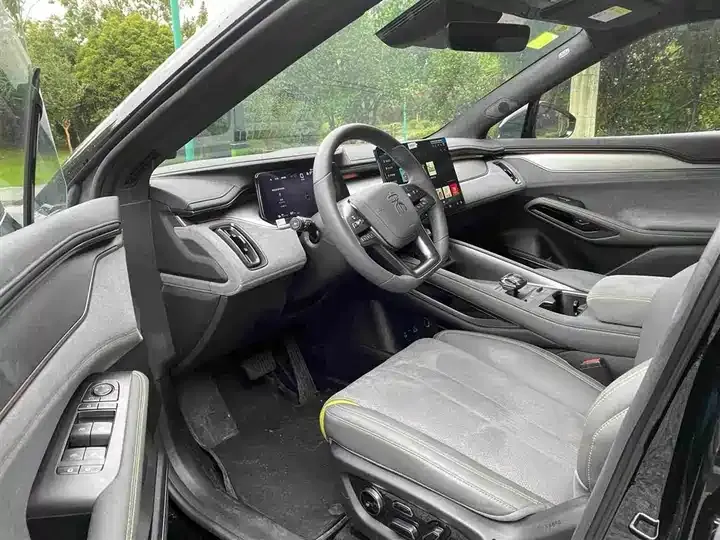 Song L EV 2025 intelligent driving version 602km laser Radar four-wheel drive 4