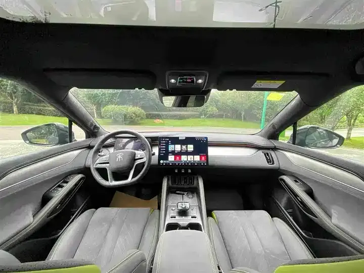 Song L EV 2025 intelligent driving version 602km laser Radar four-wheel drive 7
