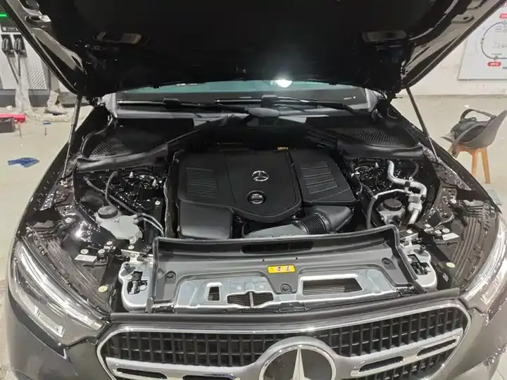 Mercedes Benz GLC 2026 GLC 260 L 4MATIC Luxury 5